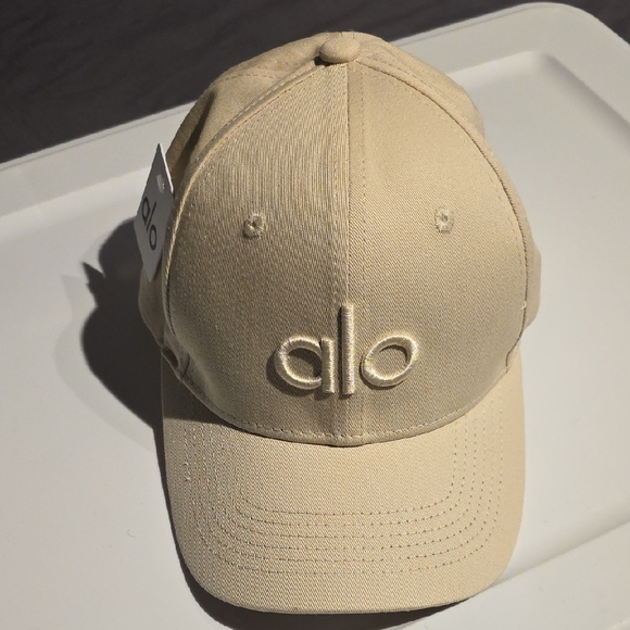 ALO  Beige Baseball Cap NWT - Picture 13 of 13